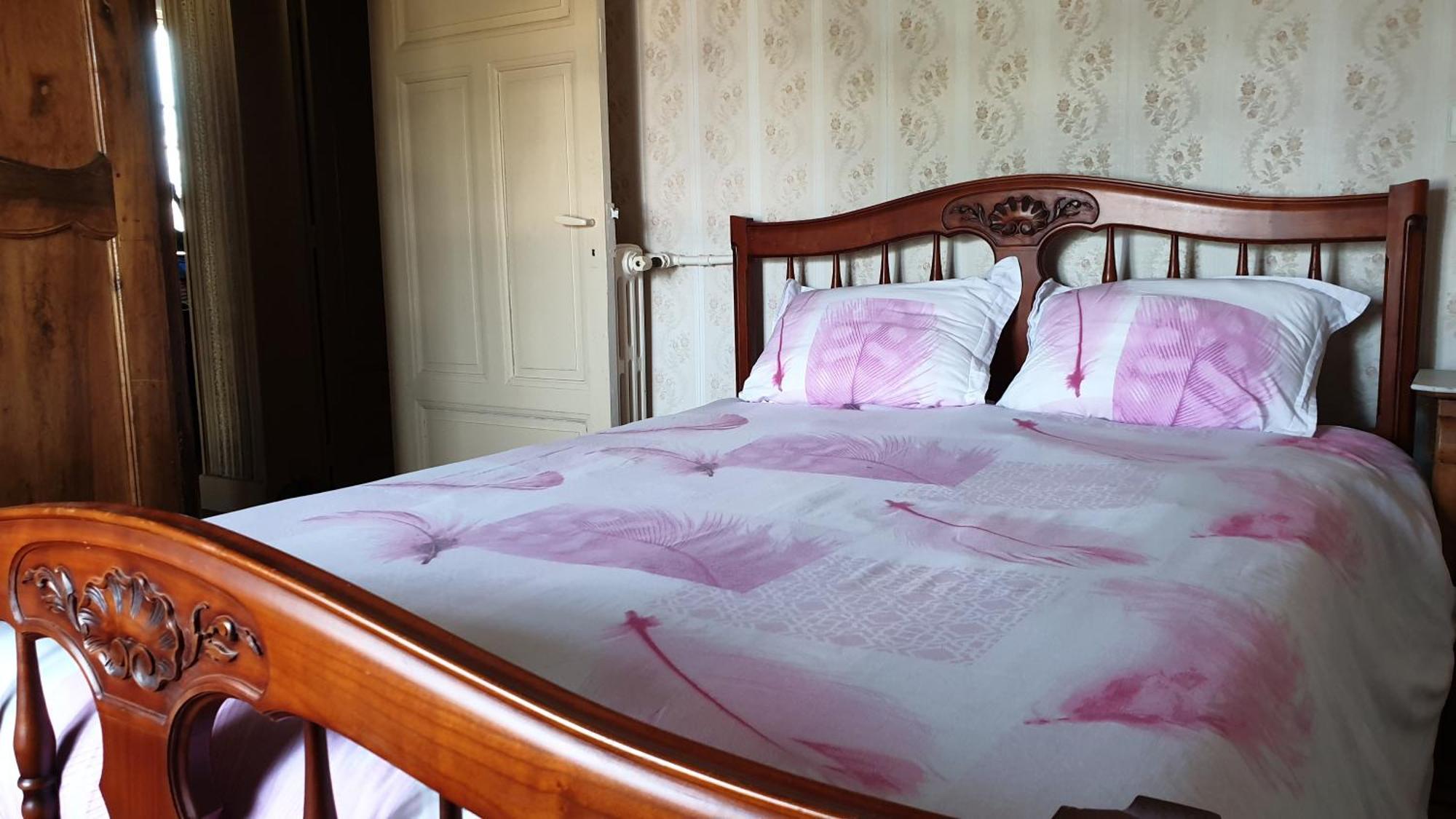 Les Chambres Chez David Riom Eksteriør billede
