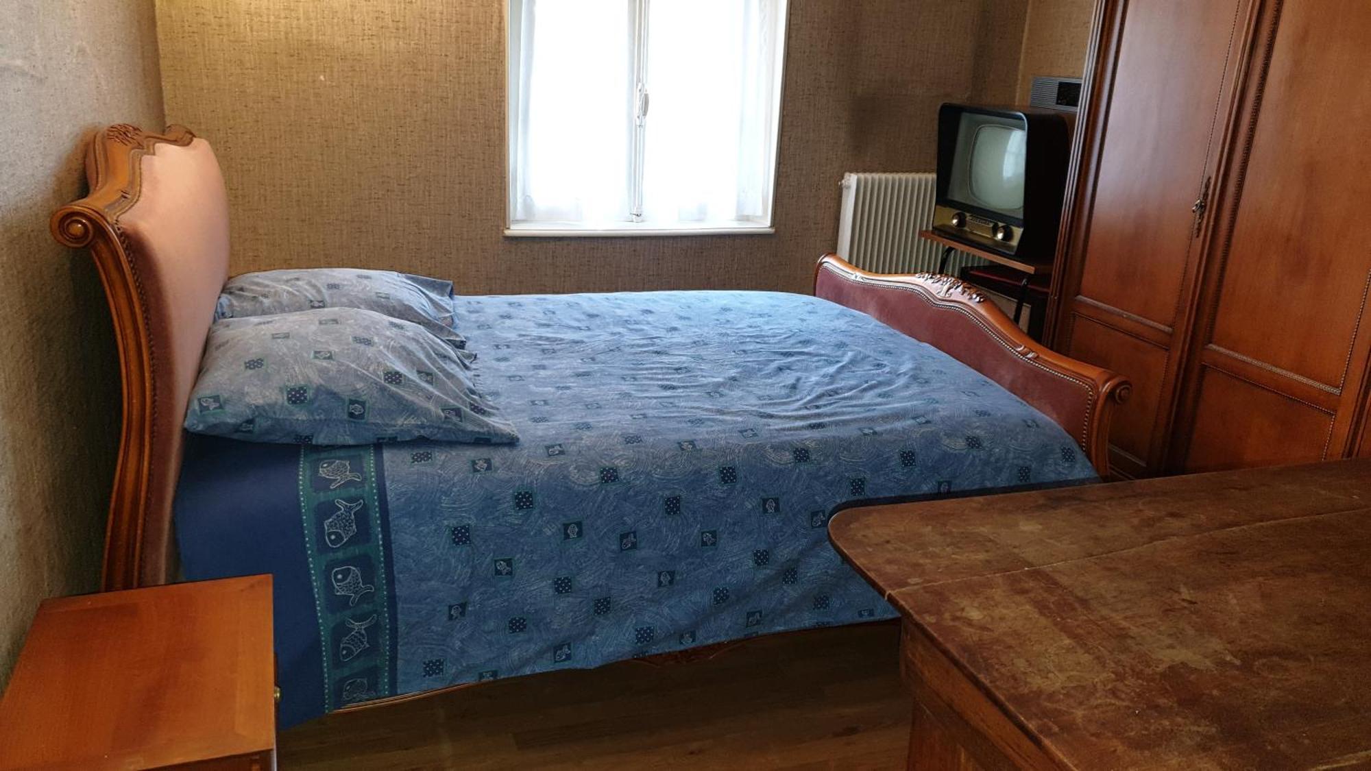 Les Chambres Chez David Riom Eksteriør billede