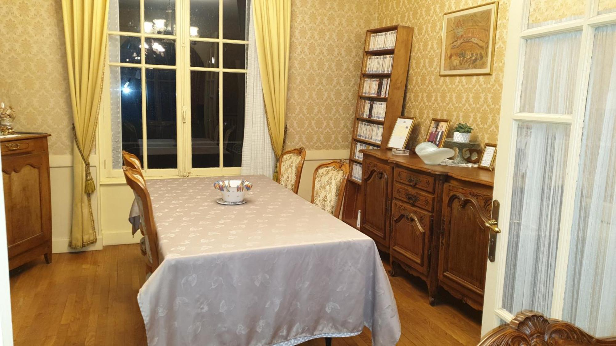 Les Chambres Chez David Riom Eksteriør billede